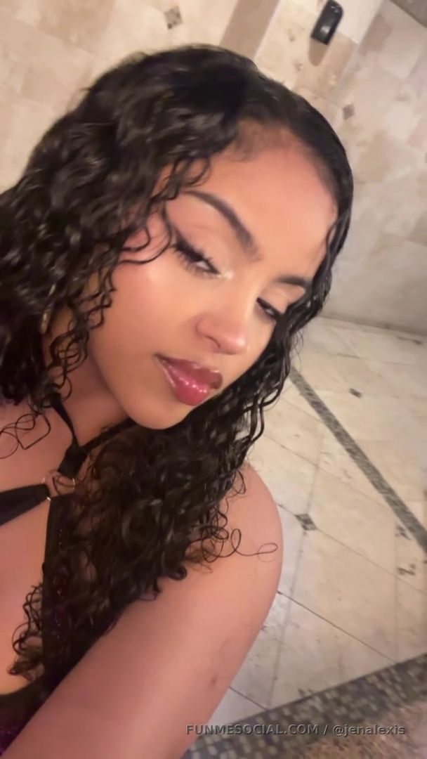 Me last night at work 🙈 enjoy your Saturday 😘