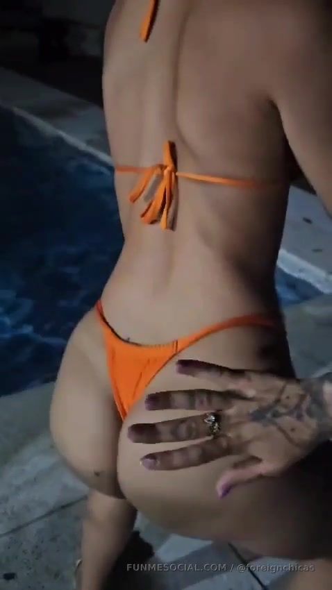 Natural Brazilian 🍑