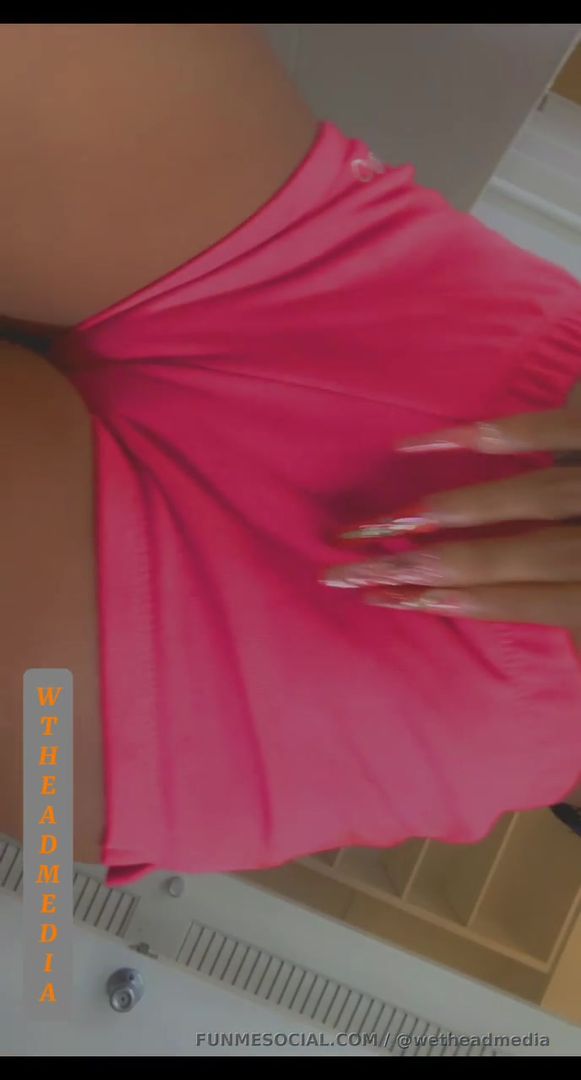 Shes Back, you have to subscribe to see her full film, so sexy