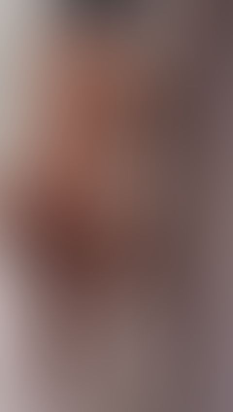  My friend smacking and my ass playing with my pussy 😈😈😈😈 Next time I want you daddy!!